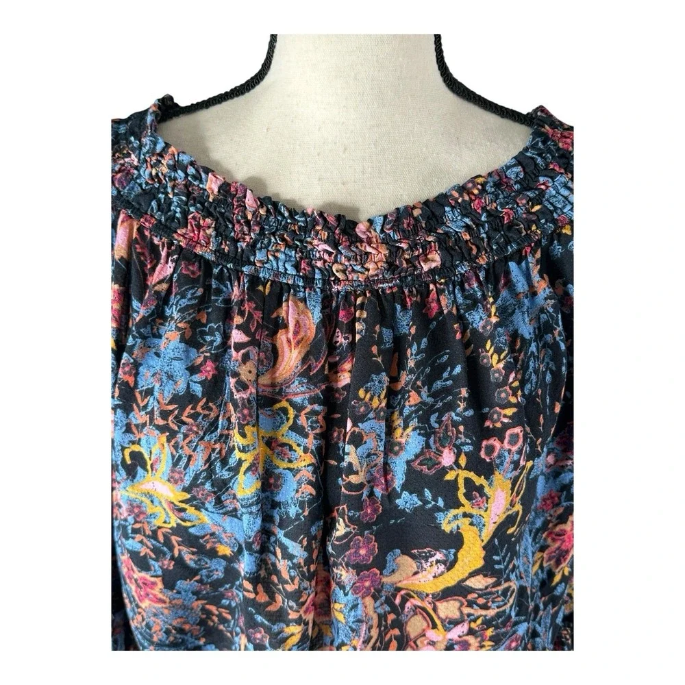 Free People Free Spirit Off The Shoulder Floral Print‎ Top Size Small